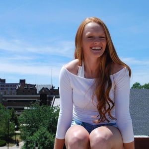 Meet your Posher, Emily